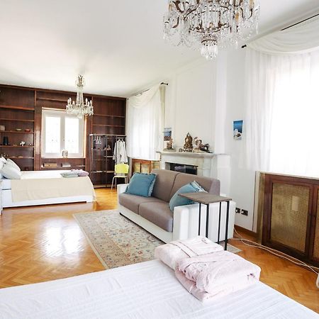 Bed&Breakfast Relax In The Lake Desenzano del Garda Eksteriør billede